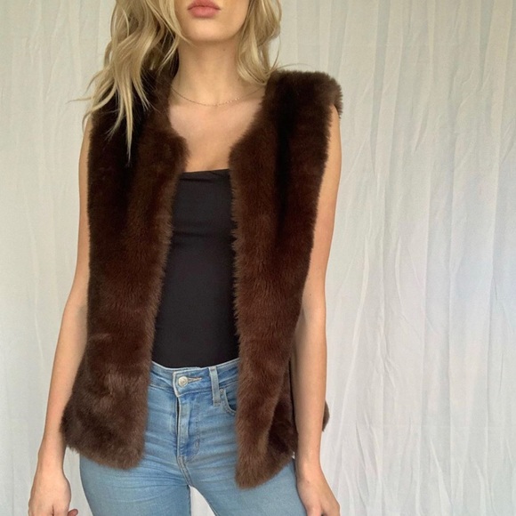Sanctuary Faux Fur Vest - Picture 1 of 4